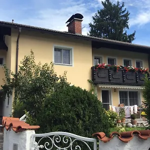 Bed & Breakfast Elfi ***
